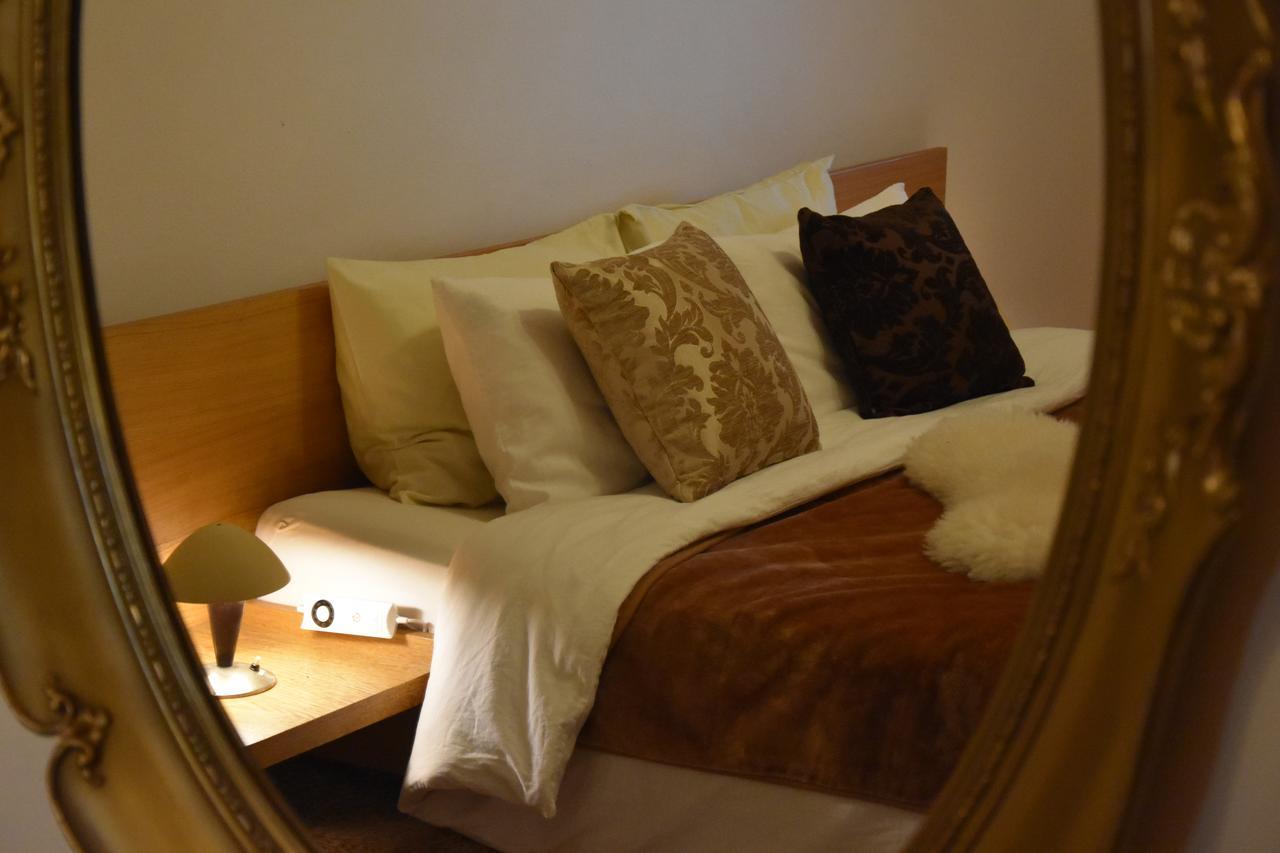 Victoria Design Stays - Apartment Rehorova Prague Ngoại thất bức ảnh